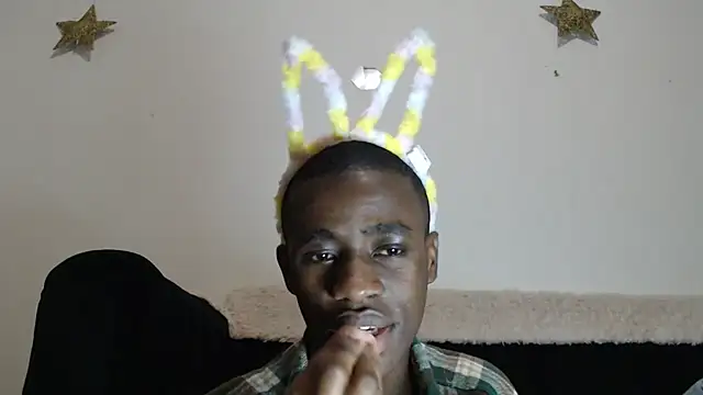 Vince Favent online show from 10-28-25, 09:06