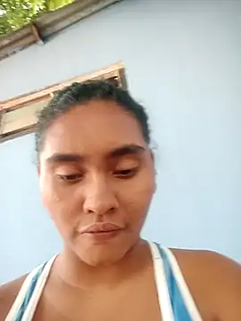 Lucy-Ferr online show from 10-19-25, 04:18