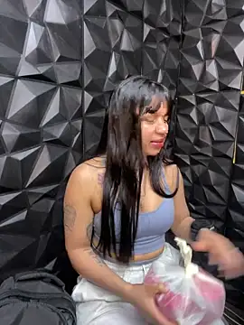 lil charme online show from 09-09-25, 10:09