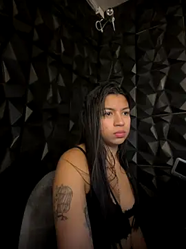 lil charme online show from 10-29-25, 06:53