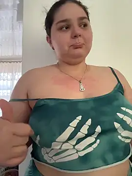 Snapshot of PortuPAWG chatting on 05-25-26, 10:27 PortuPAWG online show from 05-25-26, 10:27