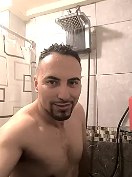 Snapshot of Jharicio-89 chatting on 09-17-25, 01:13 Jharicio-89 online show from 09-17-25, 01:13