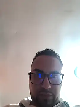 Snapshot of Jharicio-89 chatting on 09-18-25, 01:18 Jharicio-89 online show from 09-18-25, 01:18