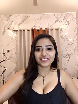 QUEEN-ADITI online show from 02-27-26, 06:08