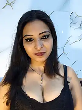 QUEEN-ADITI online show from 04-09-26, 06:13