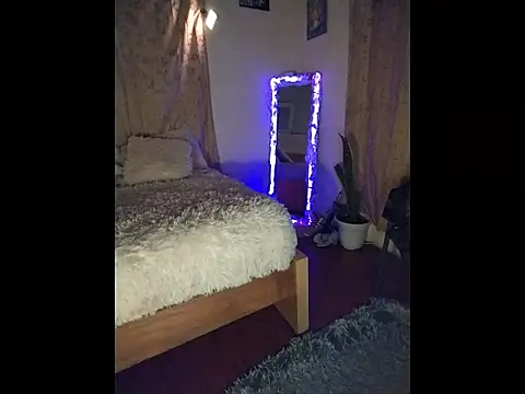 Ella rr online show from 10-23-25, 04:34