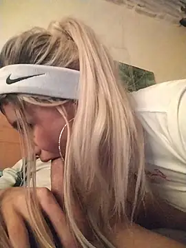 Ella rr online show from 03-15-26, 10:38