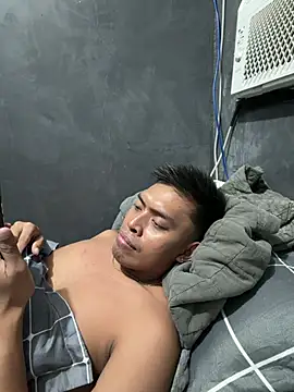 MisterMidnightXXX online show from 07-17-26, 05:36