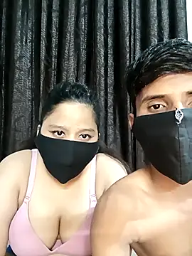 Beautiful couple 70 online show from 09-12-25, 03:45