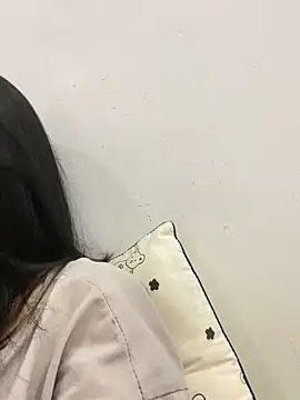 Mochi21 online show from 10-08-25, 04:32