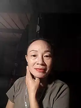 Snapshot of Hoala7890 chatting on 10-06-25, 12:52 Hoala7890 online show from 10-06-25, 12:52