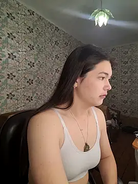 Albi Glow online show from 10-22-25, 02:12