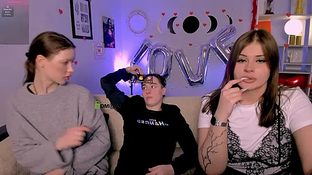 khloebeauty online show from 02-13-26, 08:16