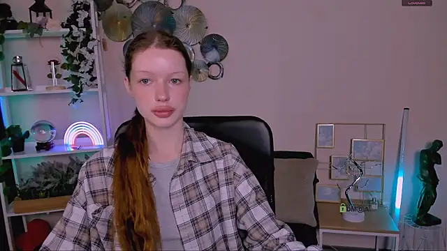 khloebeauty online show from 05-09-26, 09:25