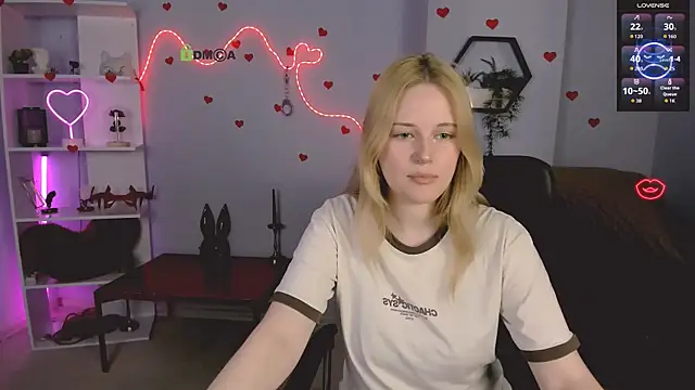 khloebeauty online show from 05-15-26, 12:23