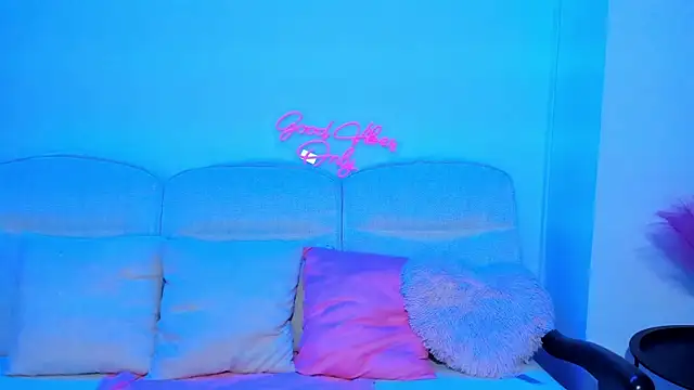 JessicaSky  online show from 04-15-26, 07:43