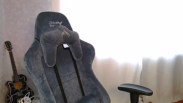 Molly  Mur online show from 09-10-25, 02:00