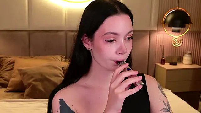 Goldy Stark online show from 09-21-25, 08:32