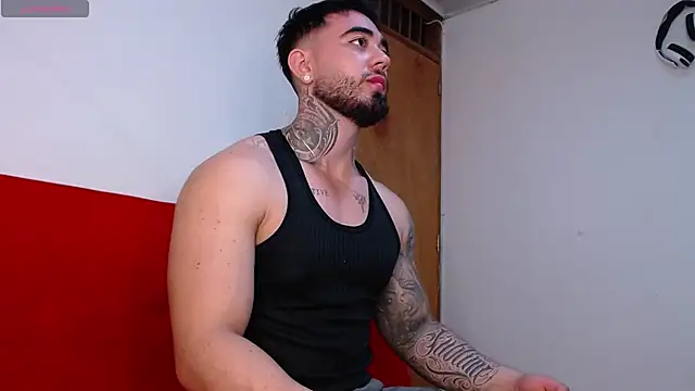 tommyblessd1 online show from 11-11-25, 06:57