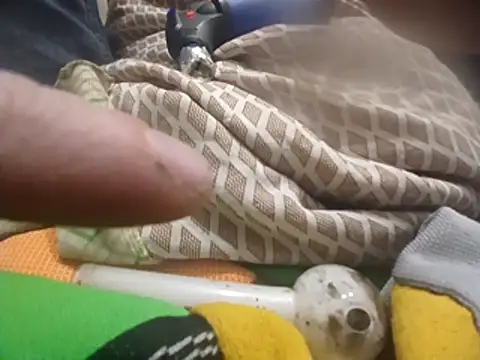 Hurri21 online show from 12-17-25, 04:07