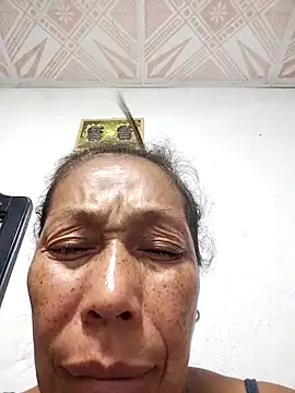 Naomi-Mature online show from 09-20-25, 06:58