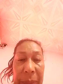 Naomi-Mature online show from 10-12-25, 09:19