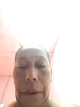 Naomi-Mature online show from 10-18-25, 08:48