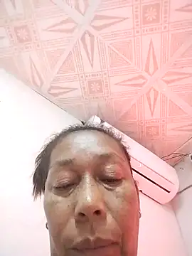 Naomi-Mature online show from 12-23-25, 08:23