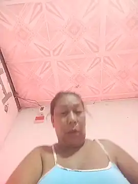 Snapshot of Naomi-Mature chatting on 05-16-26, 08:44 Naomi-Mature online show from 05-16-26, 08:44