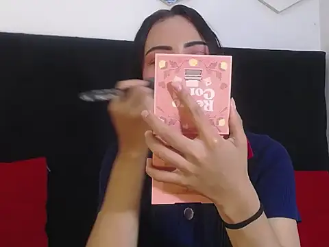 Snapshot of valerythompsonper chatting on 09-11-25, 08:53 valerythompsonper online show from 09-11-25, 08:53