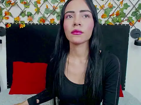 Snapshot of valerythompsonper chatting on 01-11-26, 03:22 valerythompsonper online show from 01-11-26, 03:22