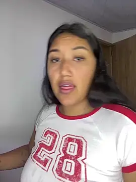 SharaRous online show from 12-20-25, 12:40