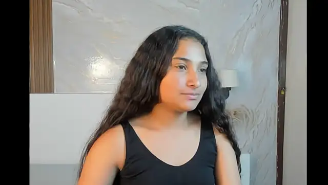 BellaSky4 online show from 09-17-25, 03:24