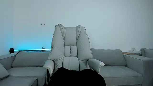 Sweet Soffi online show from 12-18-25, 03:01