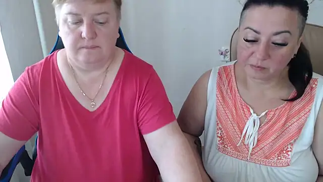 Bertie Adeline online show from 09-13-25, 06:46