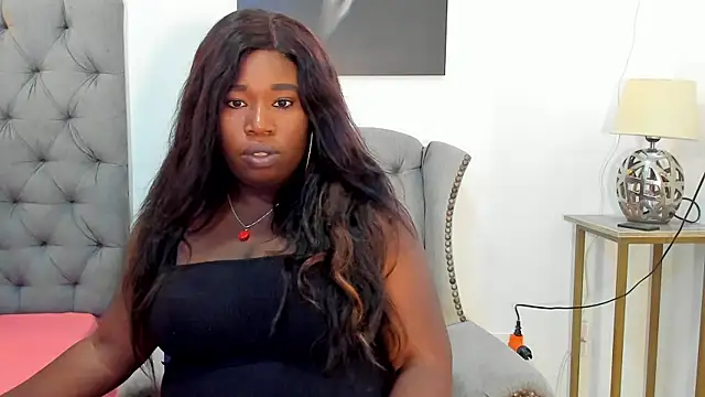 Snapshot of nahiroby_ebony chatting on 09-09-25, 05:45 nahiroby ebony online show from 09-09-25, 05:45