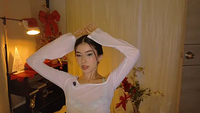 Snapshot of imrose_mar1423 chatting on 11-30-25, 12:03 imrose mar1423 online show from 11-30-25, 12:03