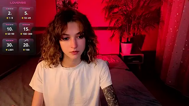   grace   online show from 10-03-25, 03:53