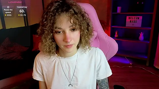   grace   online show from 11-07-25, 10:37