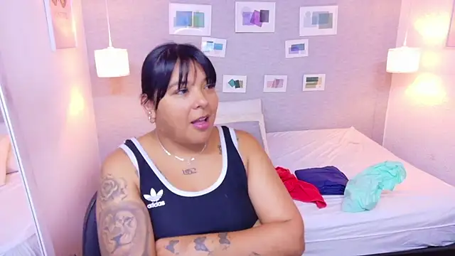 Snapshot of fat_naughtyass chatting on 05-20-26, 01:28 fat naughtyass online show from 05-20-26, 01:28
