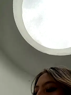 KloePink  online show from 11-26-25, 12:39