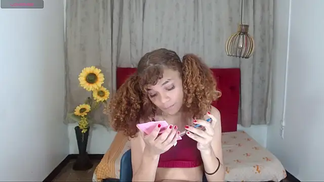 luisa  torres online show from 12-20-25, 03:13