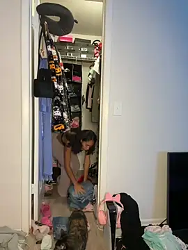 Snapshot of cupcakemia chatting on 09-28-25, 04:34 cupcakemia online show from 09-28-25, 04:34