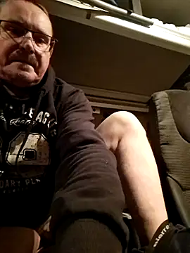 maciasgda online show from 04-22-26, 08:43