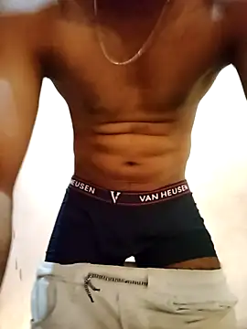 hornyboywithabs online show from 04-06-26, 01:47