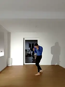 EyesNeverLies online show from 09-14-25, 01:16