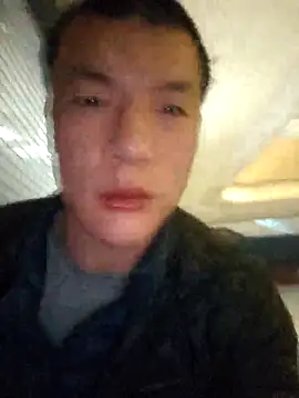 Snapshot of AAASuck chatting on 02-06-26, 04:43 AAASuck online show from 02-06-26, 04:43