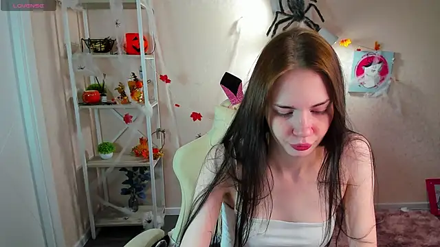 Jennie Hunter online show from 11-06-25, 09:32