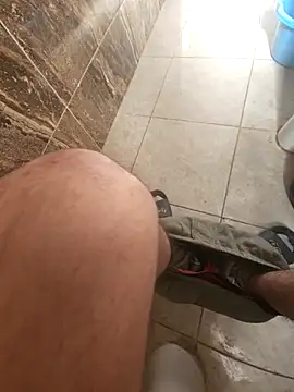 WelloffUpthrow online show from 12-18-25, 08:09