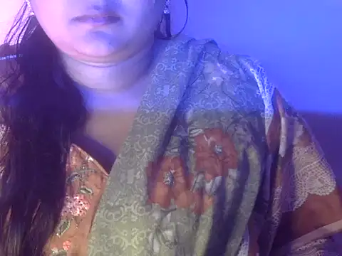 Snapshot of Saniya_K chatting on 09-16-25, 03:35 Saniya K online show from 09-16-25, 03:35